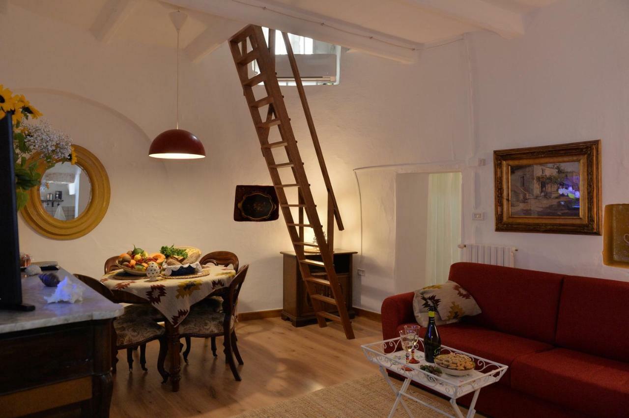 Trulli Del Corso B&B Alberobello Bagian luar foto